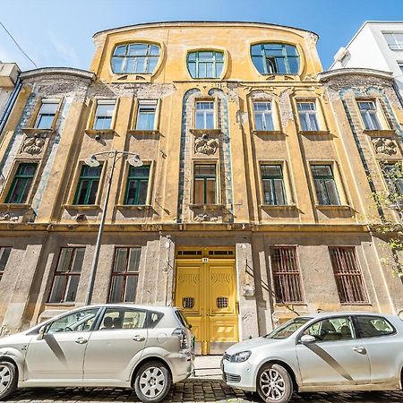 Sunny Dots Apartment - Free Parking! Budapest Eksteriør billede